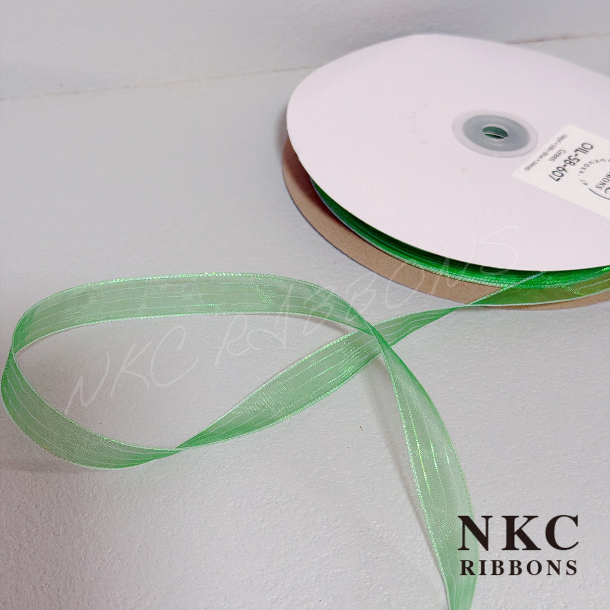 【5/8 Organza Corsage Ribbon】Green Iridescent